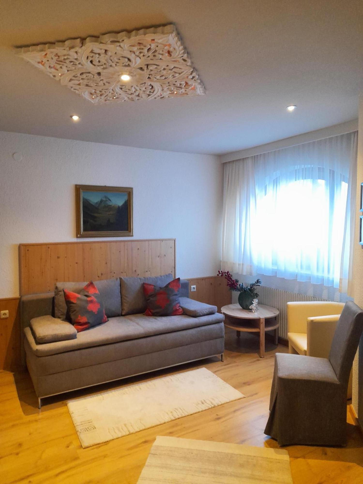 Апартаменты Haus Hamatli Санкт-Антон-ам-Арльберг Экстерьер фото
