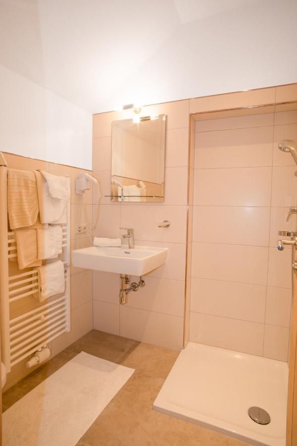 Апартаменты Haus Hamatli Санкт-Антон-ам-Арльберг Экстерьер фото
